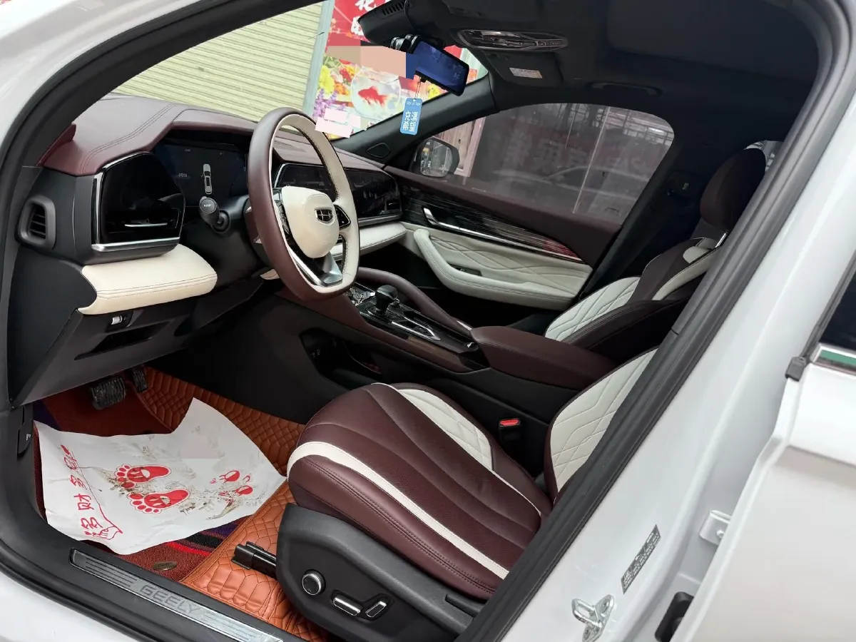 2021 Geely Monjaro 2.0T 218HP L4 7DCT,autocango,china used car exporter,china ev exporter,chinese used car exporter,chinese used ev exporter