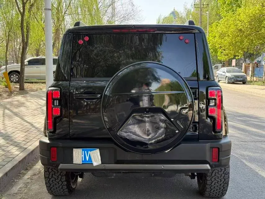 2024 Beijing BJ40 2.0T 245HP L4 8AT,autocango,china used car exporter,china ev exporter,chinese used car exporter,chinese used ev exporter