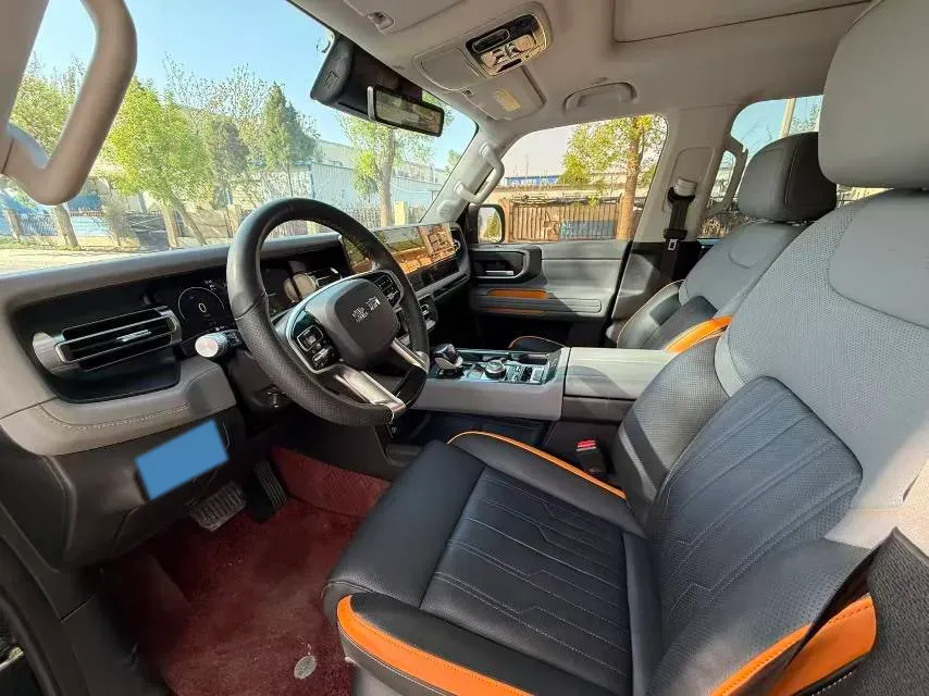 2024 Beijing BJ40 2.0T 245HP L4 8AT,autocango,china used car exporter,china ev exporter,chinese used car exporter,chinese used ev exporter