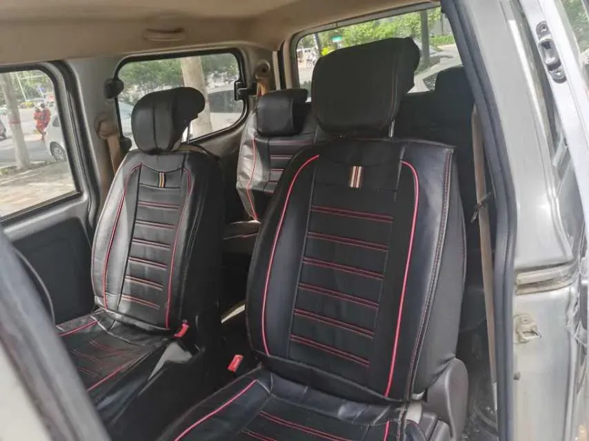 2019 WuLing HongGuang 1.5L 105HP L4 5MT,autocango,china used car exporter,china ev exporter,chinese used car exporter,chinese used ev exporter