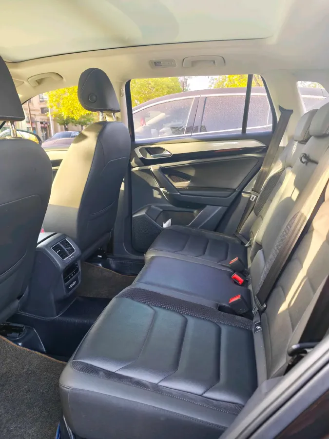 2020 Volkswagen Tayron 2.0T 186HP L4 7DCT,autocango,china used car exporter,china ev exporter,chinese used car exporter,chinese used ev exporter