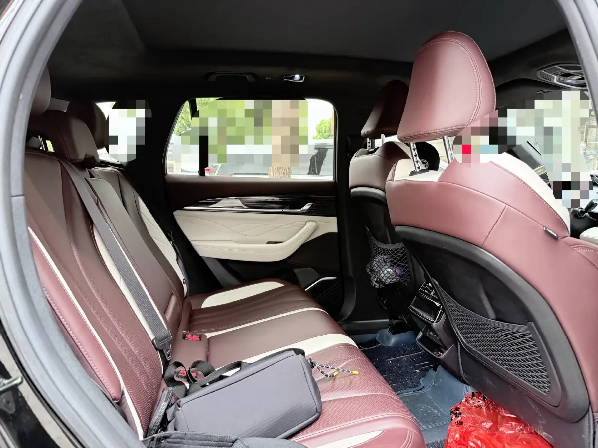 2021 Geely Monjaro 2.0T 218HP L4 7DCT,autocango,china used car exporter,china ev exporter,chinese used car exporter,chinese used ev exporter