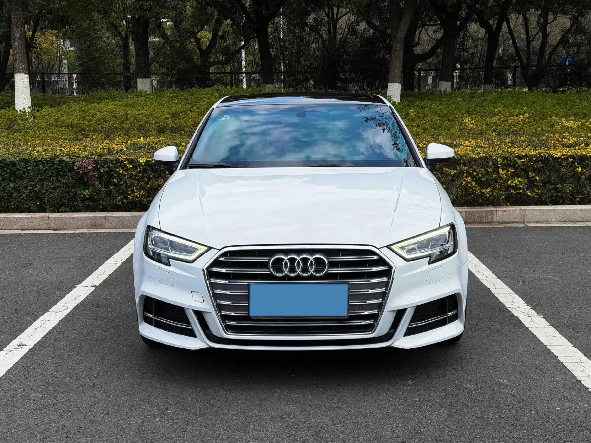 2020 Audi A3 1.4T 150HP L4 7DCT,autocango,china used car exporter,china ev exporter,chinese used car exporter,chinese used ev exporter