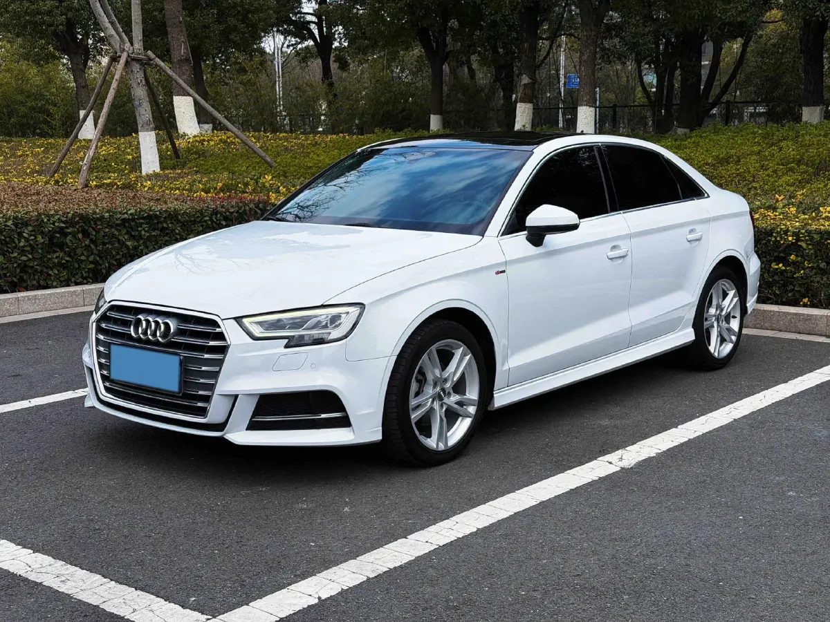 2020 Audi A3 1.4T 150HP L4 7DCT,autocango,china used car exporter,china ev exporter,chinese used car exporter,chinese used ev exporter