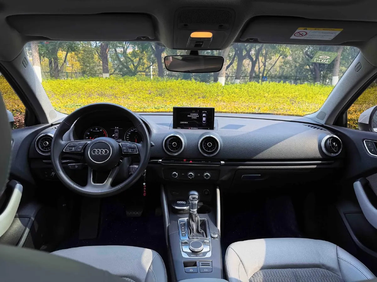 2020 Audi A3 1.4T 150HP L4 7DCT,autocango,china used car exporter,china ev exporter,chinese used car exporter,chinese used ev exporter