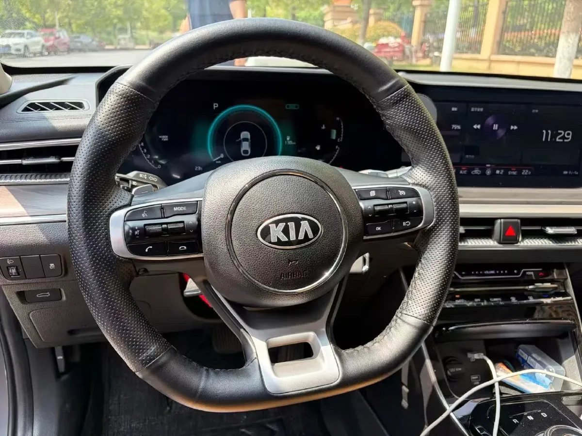 2020 Kia K5 1.5T 170HP L4 7DCT,autocango,china used car exporter,china ev exporter,chinese used car exporter,chinese used ev exporter