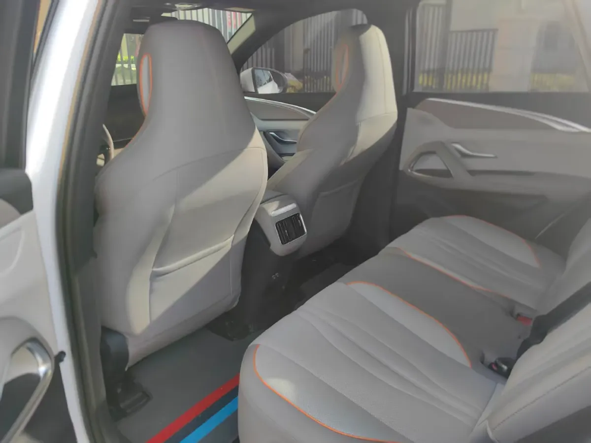 2024 BYD Song Pro 1.5L 110HP L4 E-CVT PHEV 18.3KWH,autocango,china used car exporter,china ev exporter,chinese used car exporter,chinese used ev exporter