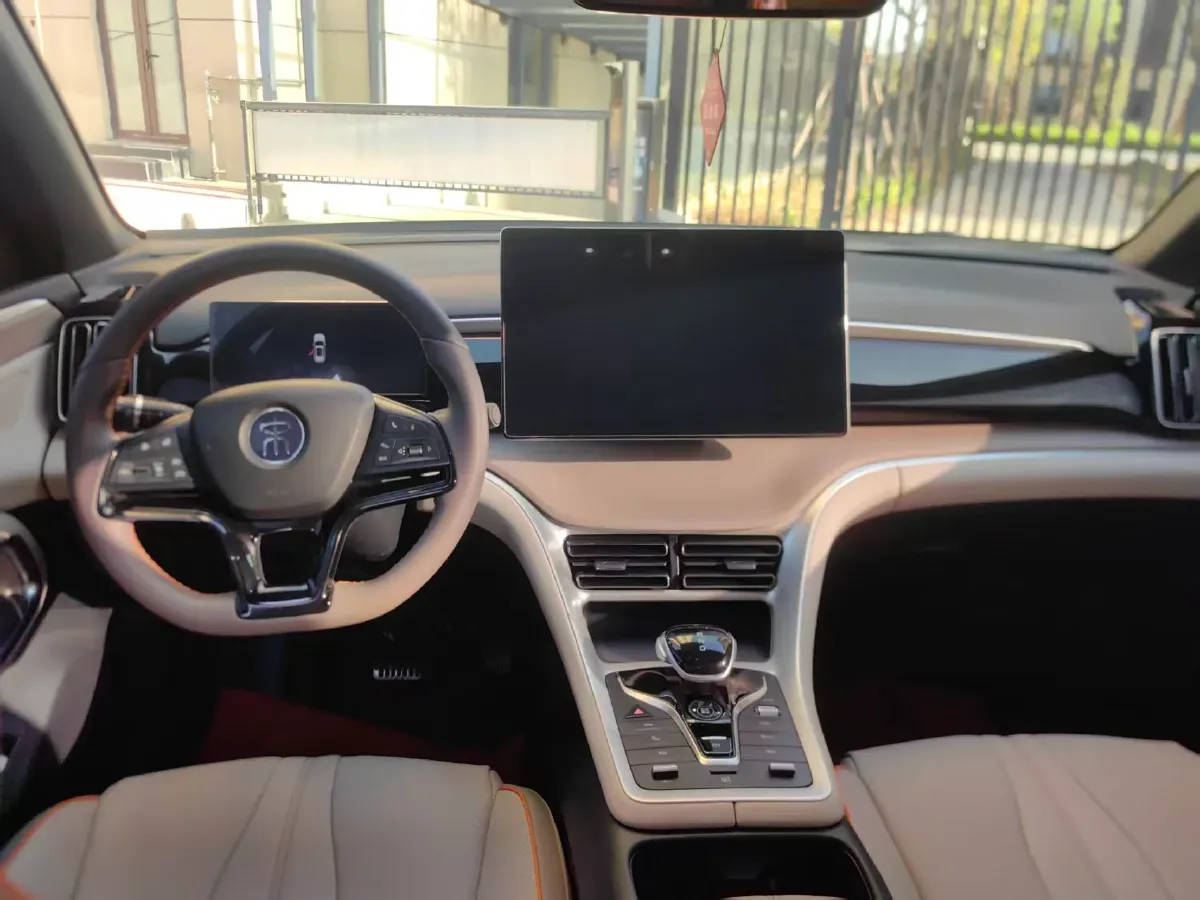 2024 BYD Song Pro 1.5L 110HP L4 E-CVT PHEV 18.3KWH,autocango,china used car exporter,china ev exporter,chinese used car exporter,chinese used ev exporter