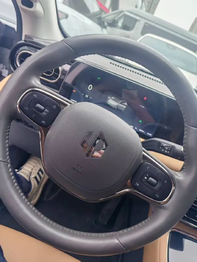 2024 Leapmotor C01 1.5L 95HP L4 REEV 43.7KWH,autocango,china used car exporter,china ev exporter,chinese used car exporter,chinese used ev exporter