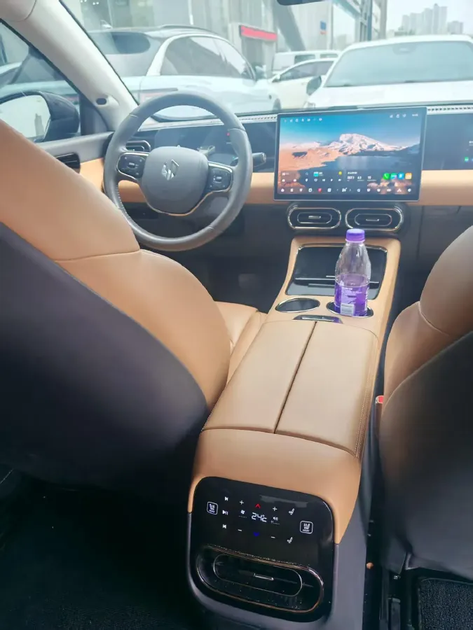 2024 Leapmotor C01 1.5L 95HP L4 REEV 43.7KWH,autocango,china used car exporter,china ev exporter,chinese used car exporter,chinese used ev exporter