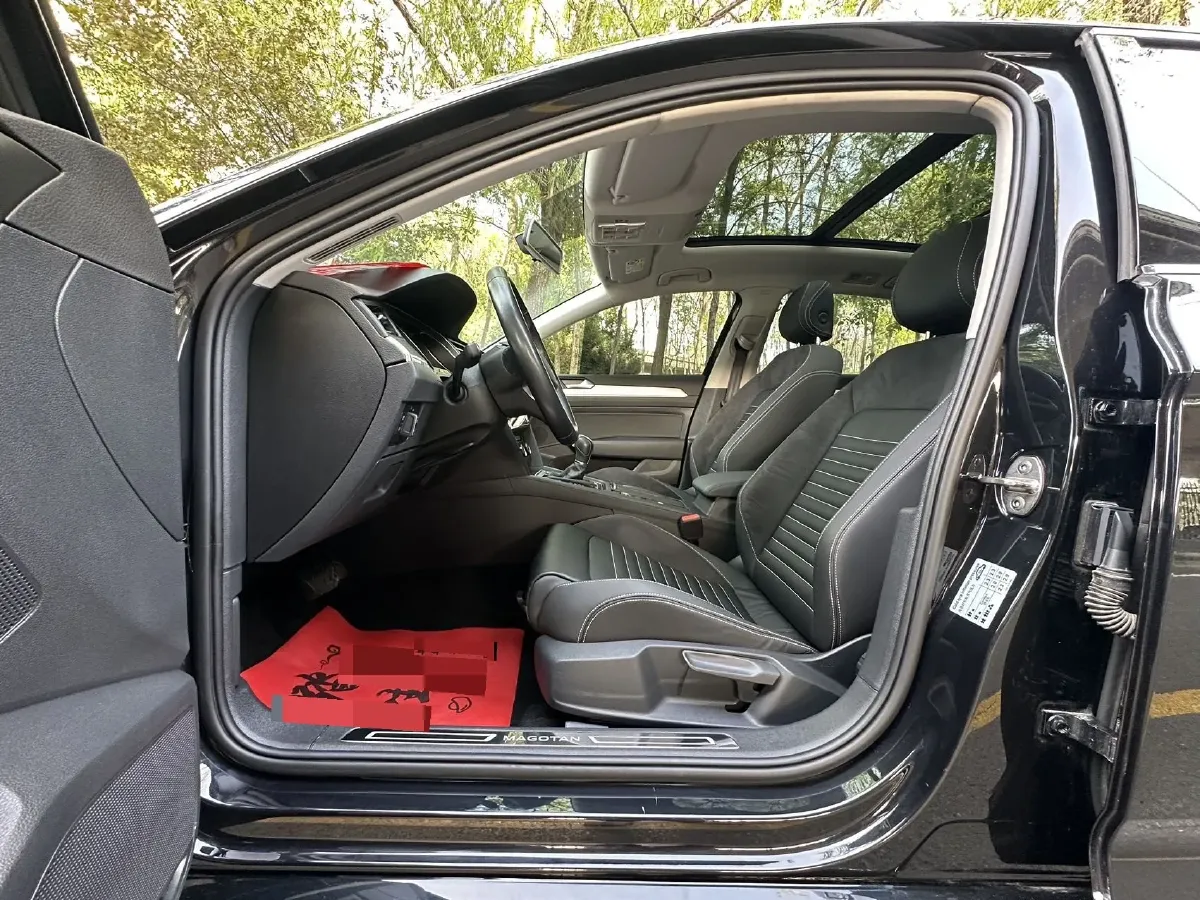 2020 Volkswagen Magotan 1.4T 150HP L4 7DCT,autocango,china used car exporter,china ev exporter,chinese used car exporter,chinese used ev exporter