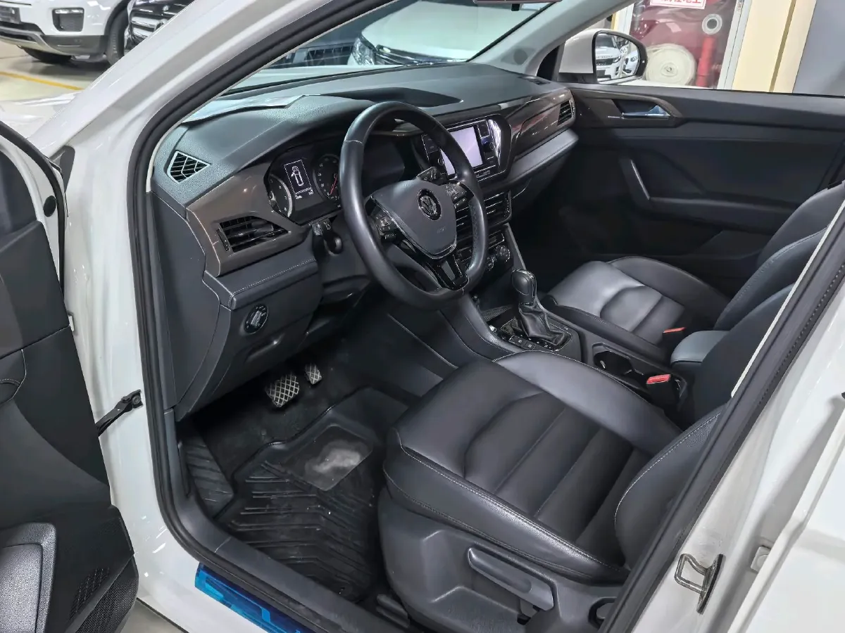 2020 Volkswagen Tharu 1.4T 150HP L4 7DCT,autocango,china used car exporter,china ev exporter,chinese used car exporter,chinese used ev exporter