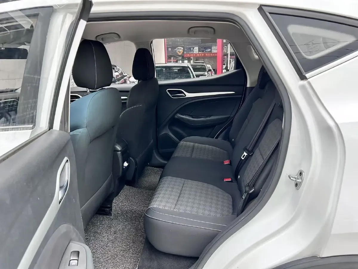 2018 MG ZS 1.5L 120HP L4 5MT,autocango,china used car exporter,china ev exporter,chinese used car exporter,chinese used ev exporter