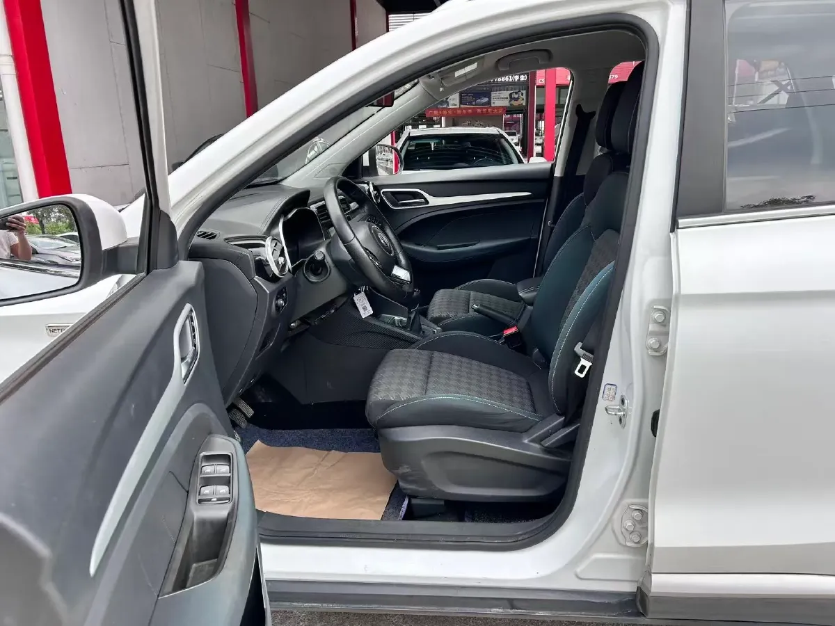 2018 MG ZS 1.5L 120HP L4 5MT,autocango,china used car exporter,china ev exporter,chinese used car exporter,chinese used ev exporter