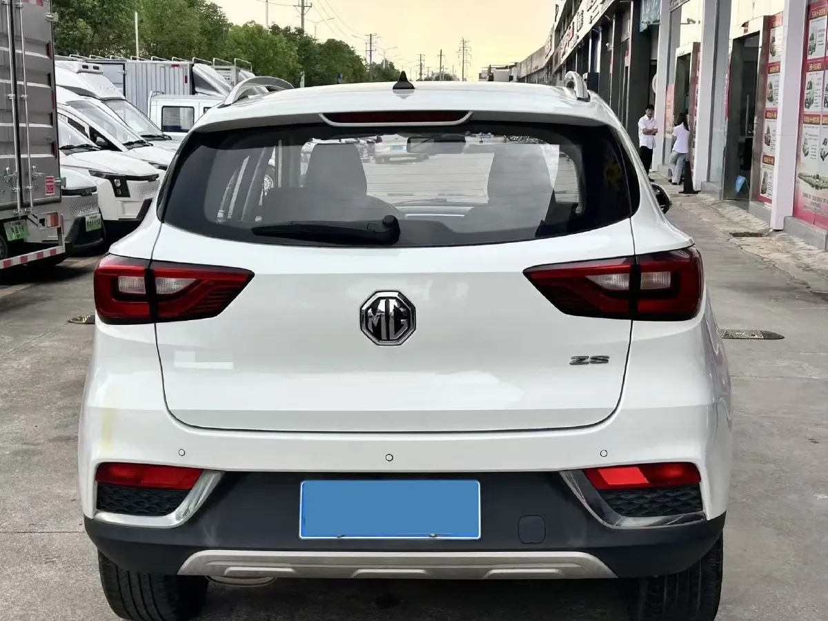 2018 MG ZS 1.5L 120HP L4 5MT,autocango,china used car exporter,china ev exporter,chinese used car exporter,chinese used ev exporter