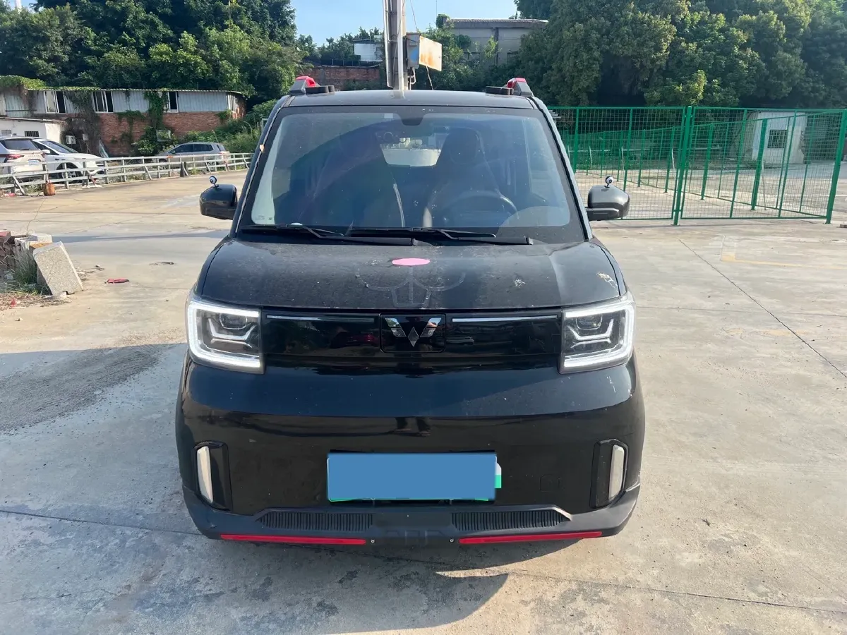 2022 WuLing HongGuang MINI EV BEV 17.3KWH,autocango,china used car exporter,china ev exporter,chinese used car exporter,chinese used ev exporter