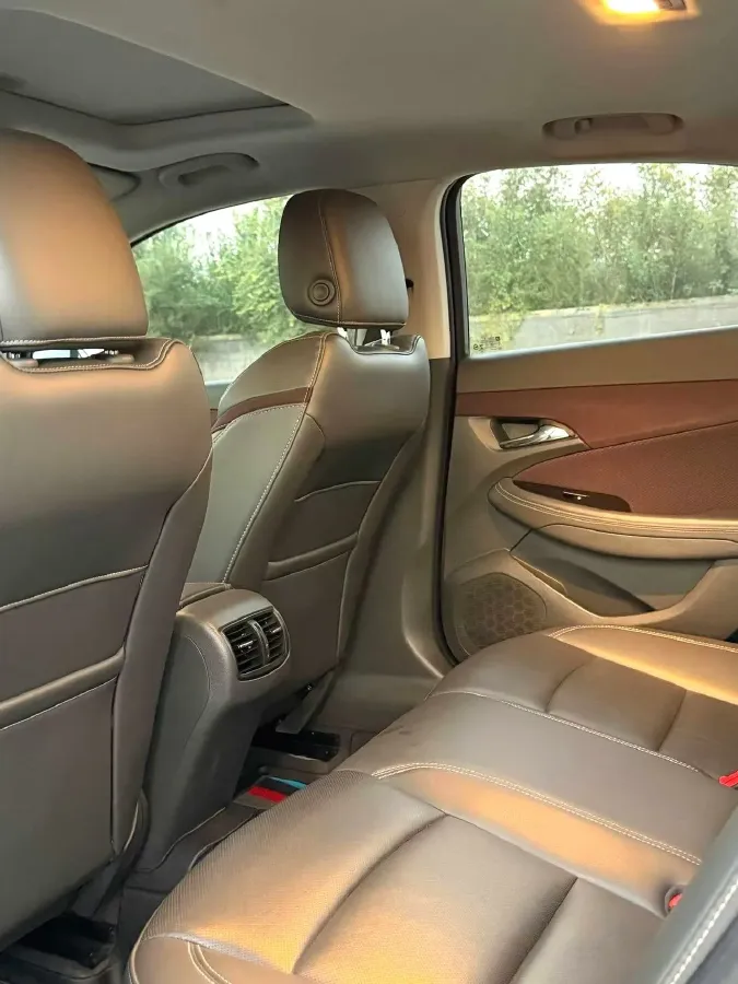 2018 Chevrolet Malibu 1.5T 170HP L4 6AT,autocango,china used car exporter,china ev exporter,chinese used car exporter,chinese used ev exporter