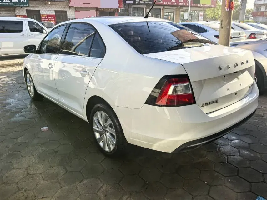 2019 Skoda Rapid Spaceback 1.5L 110HP L4 6AT,autocango,china used car exporter,china ev exporter,chinese used car exporter,chinese used ev exporter