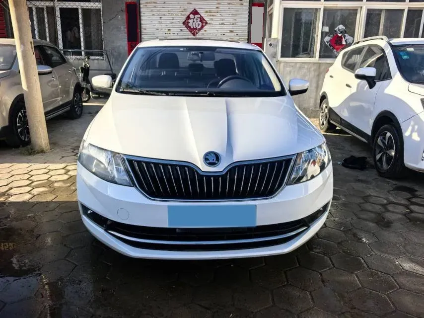 2019 Skoda Rapid Spaceback 1.5L 110HP L4 6AT,autocango,china used car exporter,china ev exporter,chinese used car exporter,chinese used ev exporter