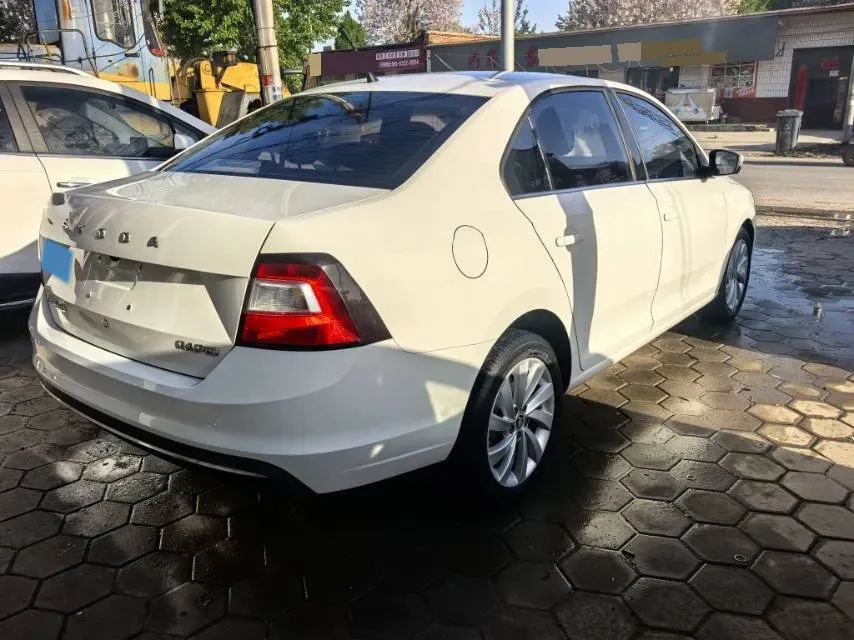 2019 Skoda Rapid Spaceback 1.5L 110HP L4 6AT,autocango,china used car exporter,china ev exporter,chinese used car exporter,chinese used ev exporter