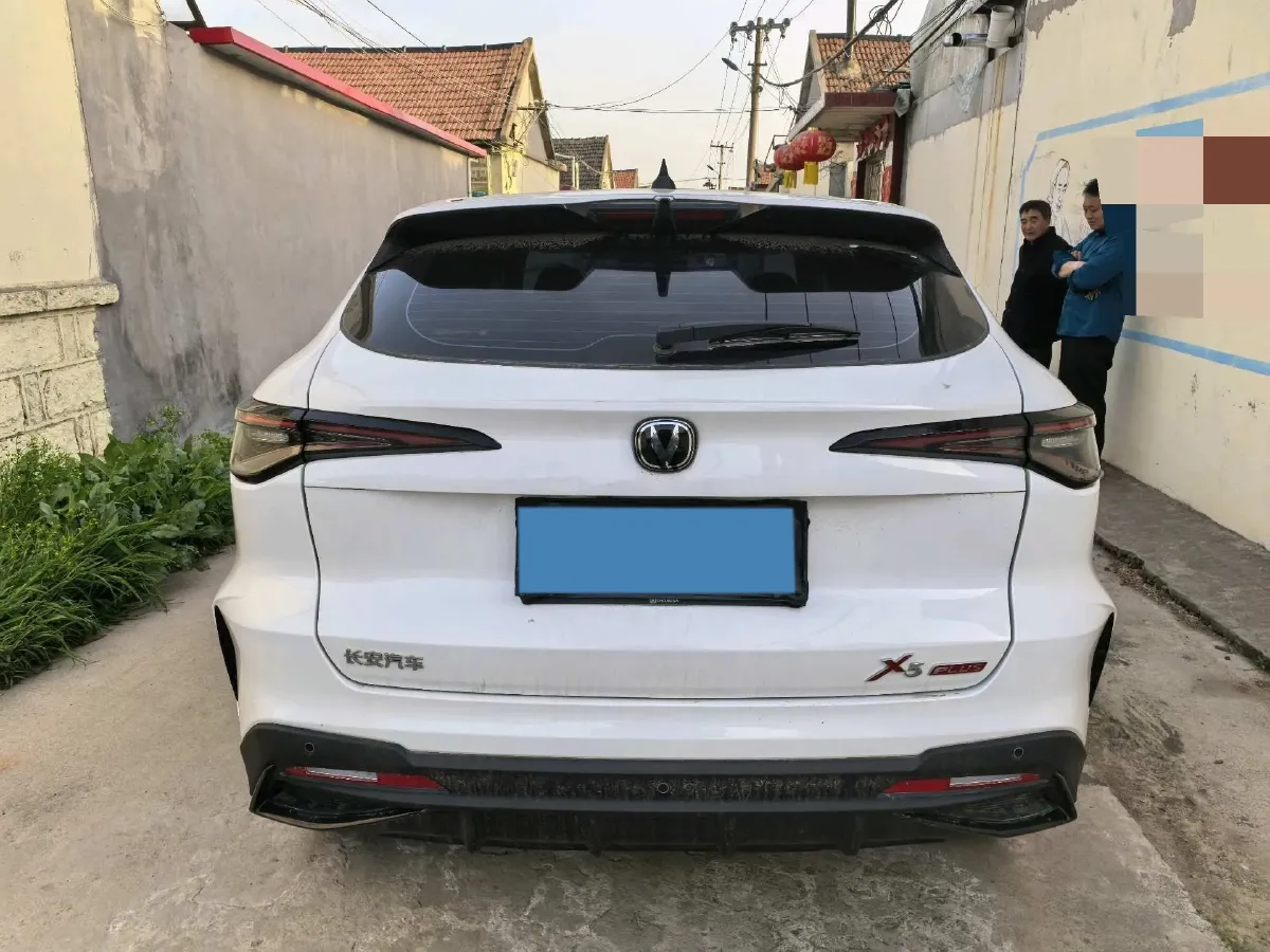 2025 ChangAn X5 PLUS 1.5T 188HP L4 7DCT,autocango,china used car exporter,china ev exporter,chinese used car exporter,chinese used ev exporter