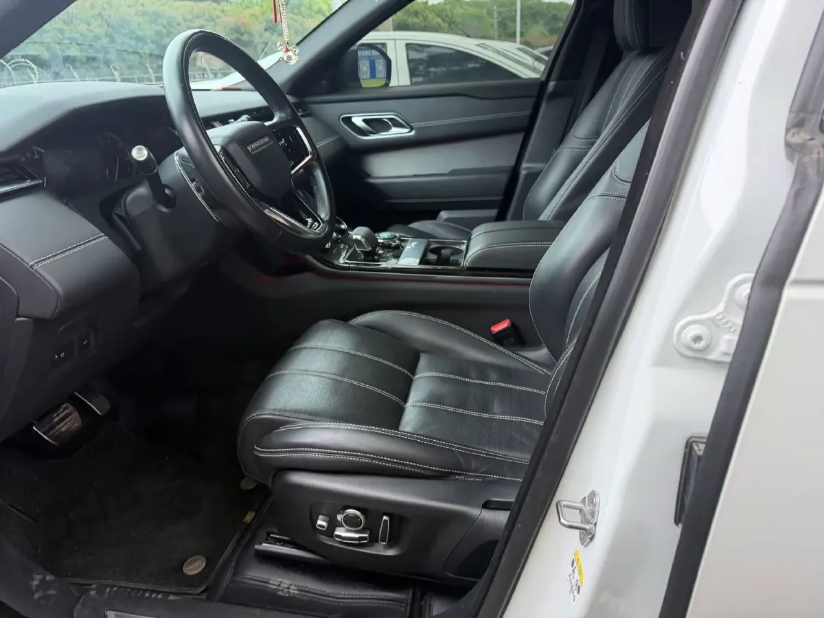 2023 Land Rover Range Rover Velar 2.0T 250HP L4 8AT,autocango,china used car exporter,china ev exporter,chinese used car exporter,chinese used ev exporter