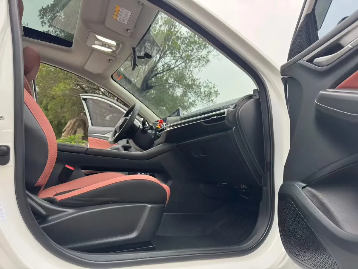 2023 ChangAn Eado 1.4T 160HP L4 7DCT,autocango,china used car exporter,china ev exporter,chinese used car exporter,chinese used ev exporter