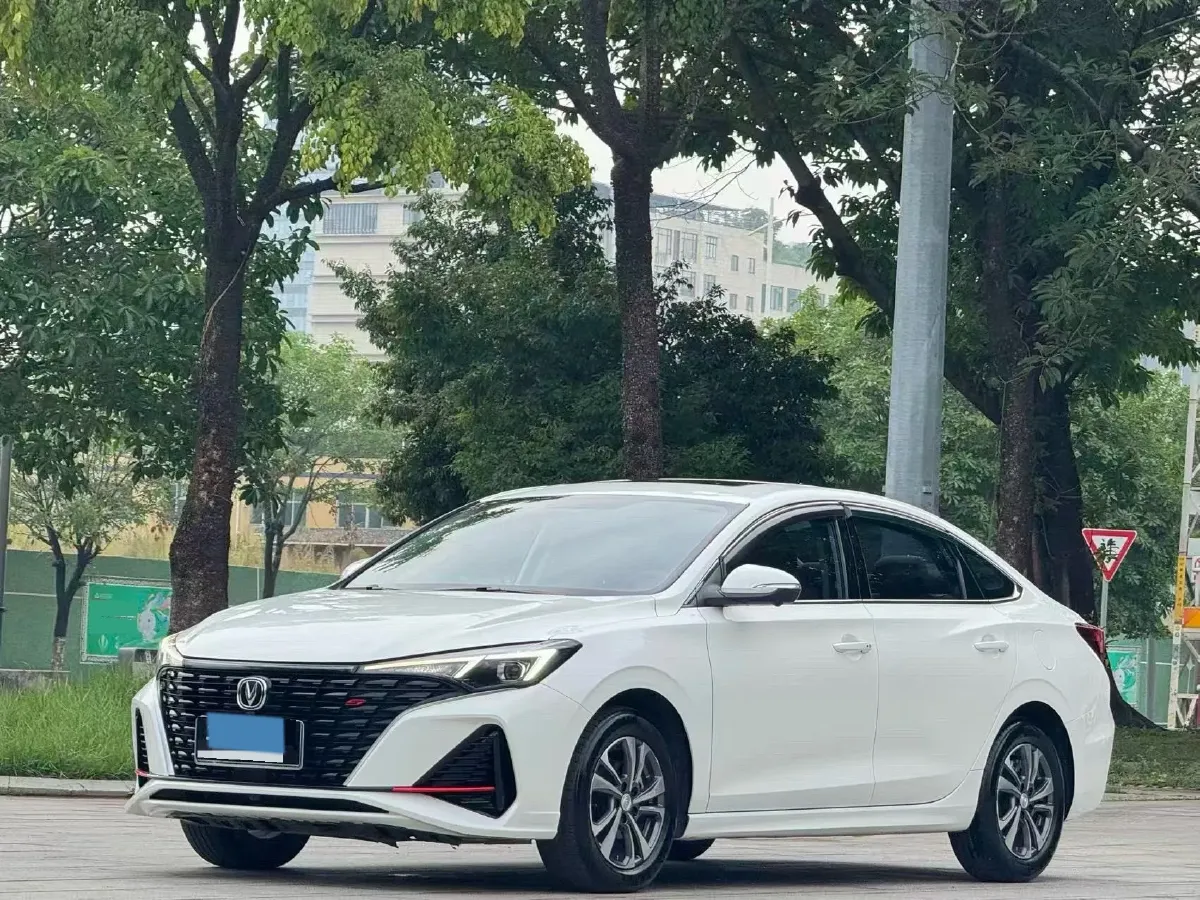 2023 ChangAn Eado 1.4T 160HP L4 7DCT,autocango,china used car exporter,china ev exporter,chinese used car exporter,chinese used ev exporter