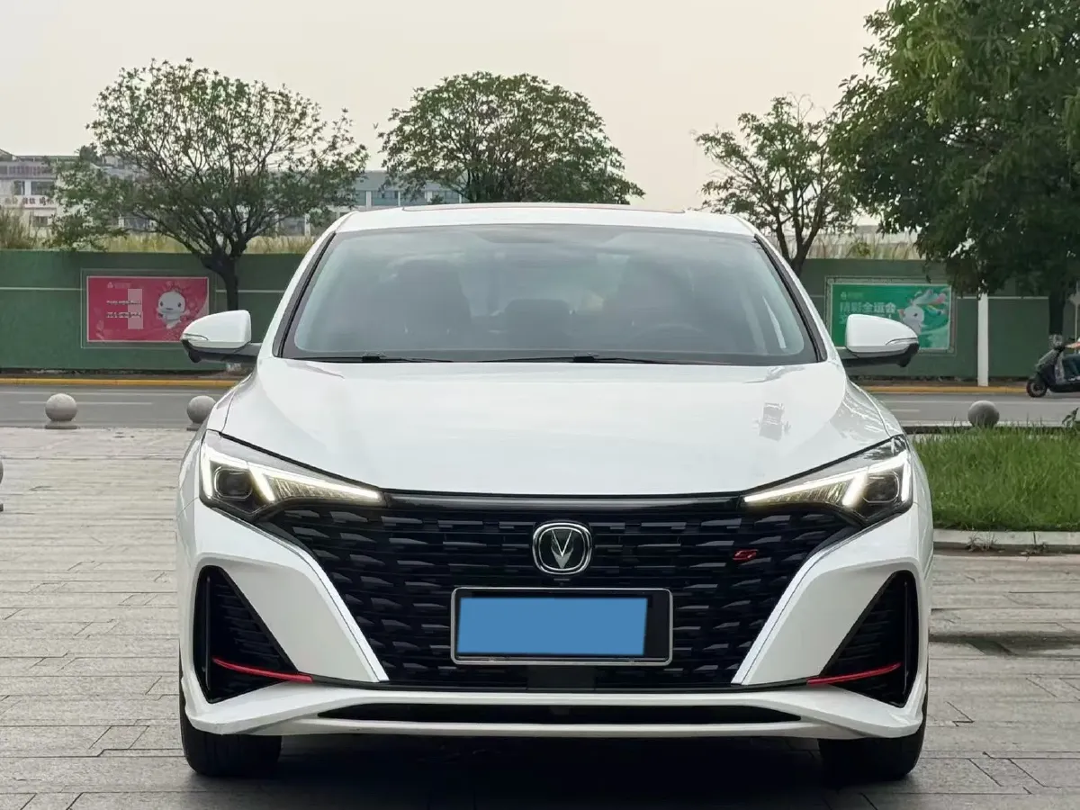 2023 ChangAn Eado 1.4T 160HP L4 7DCT,autocango,china used car exporter,china ev exporter,chinese used car exporter,chinese used ev exporter
