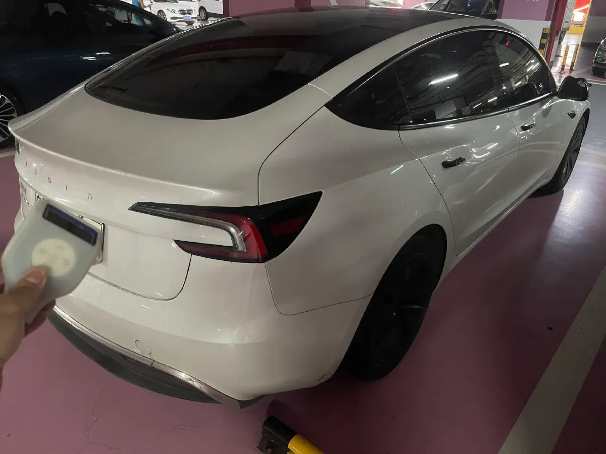 2025 Tesla Model 3 BEV 62.5KWH,autocango,china used car exporter,china ev exporter,chinese used car exporter,chinese used ev exporter