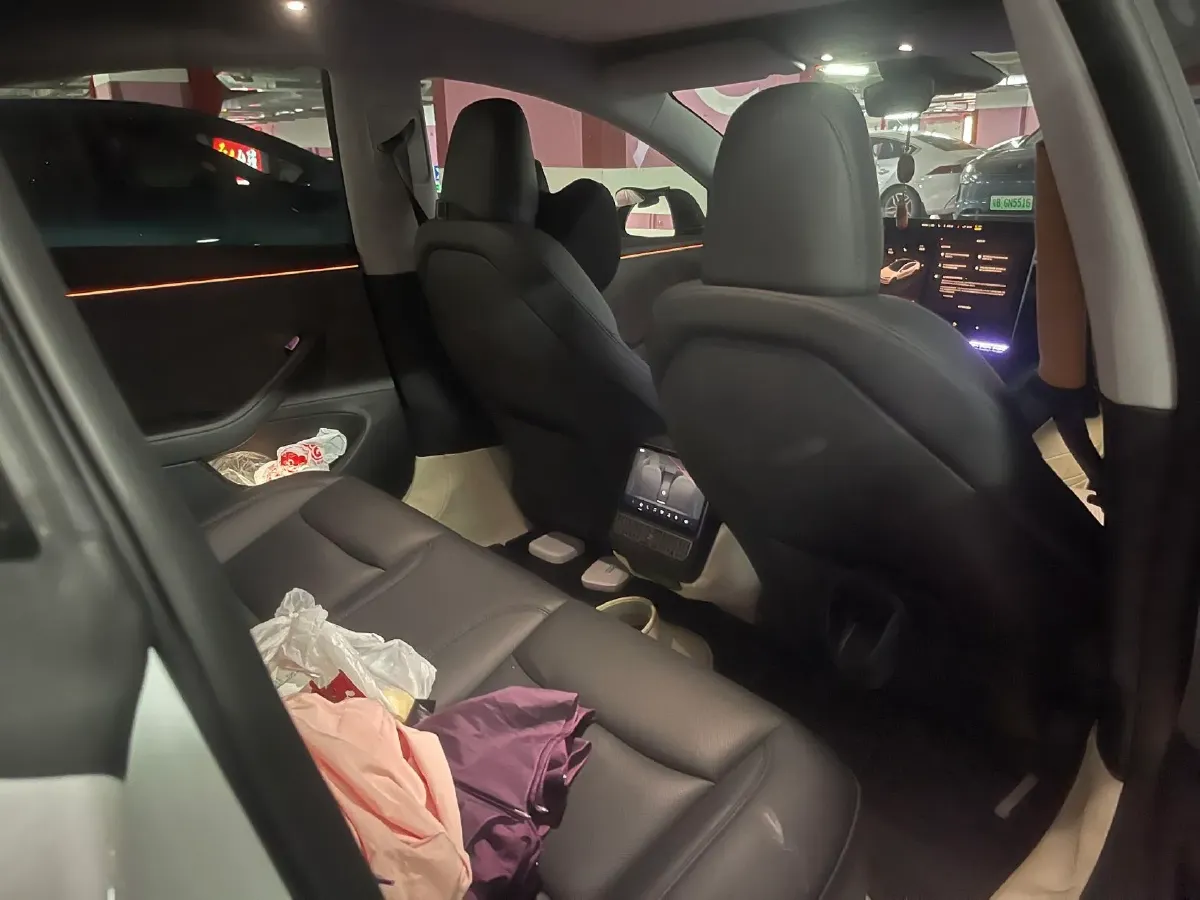 2025 Tesla Model 3 BEV 62.5KWH,autocango,china used car exporter,china ev exporter,chinese used car exporter,chinese used ev exporter