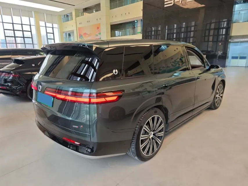 2025 Denza DenzaN9 2.0T 207HP L4 E-CVT PHEV,autocango,china used car exporter,china ev exporter,chinese used car exporter,chinese used ev exporter