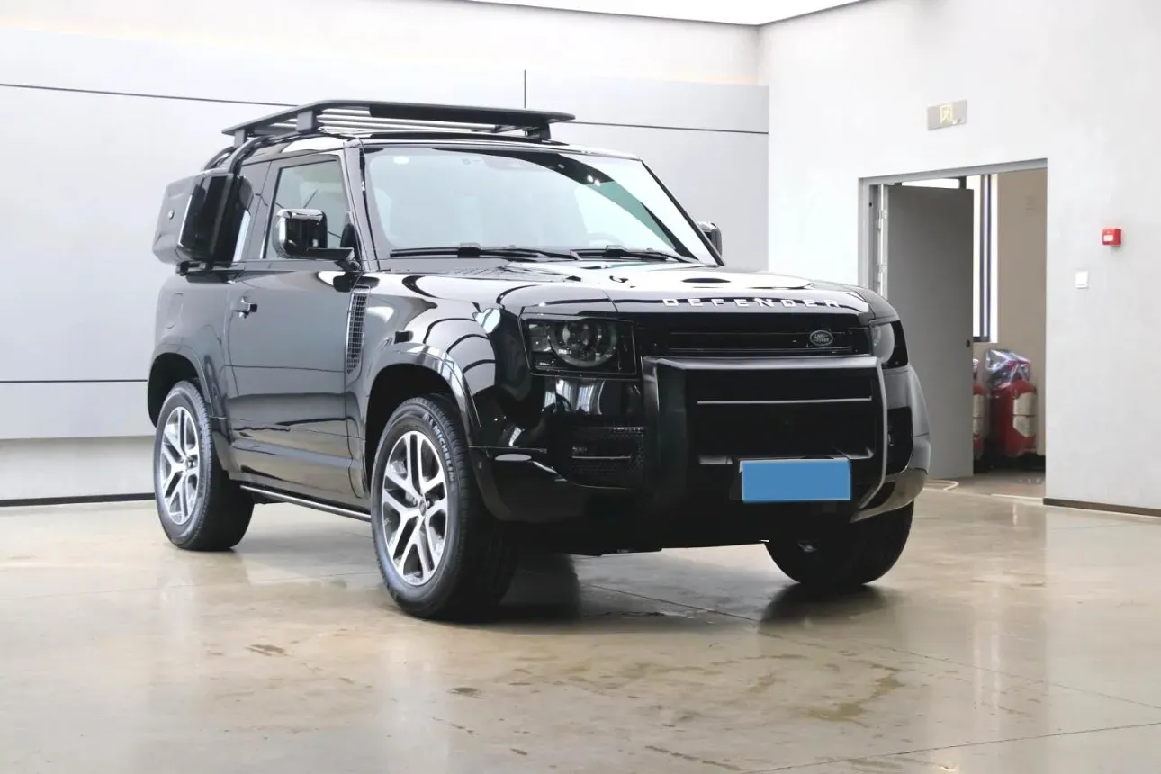 2023 Land Rover Defender 3.0T 400HP L6 8AT,autocango,china used car exporter,china ev exporter,chinese used car exporter,chinese used ev exporter