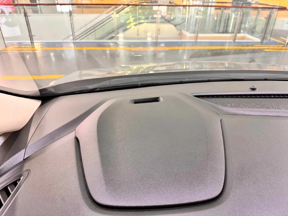 2023 Buick GL8 2.0T 237HP L4 9AT,autocango,china used car exporter,china ev exporter,chinese used car exporter,chinese used ev exporter