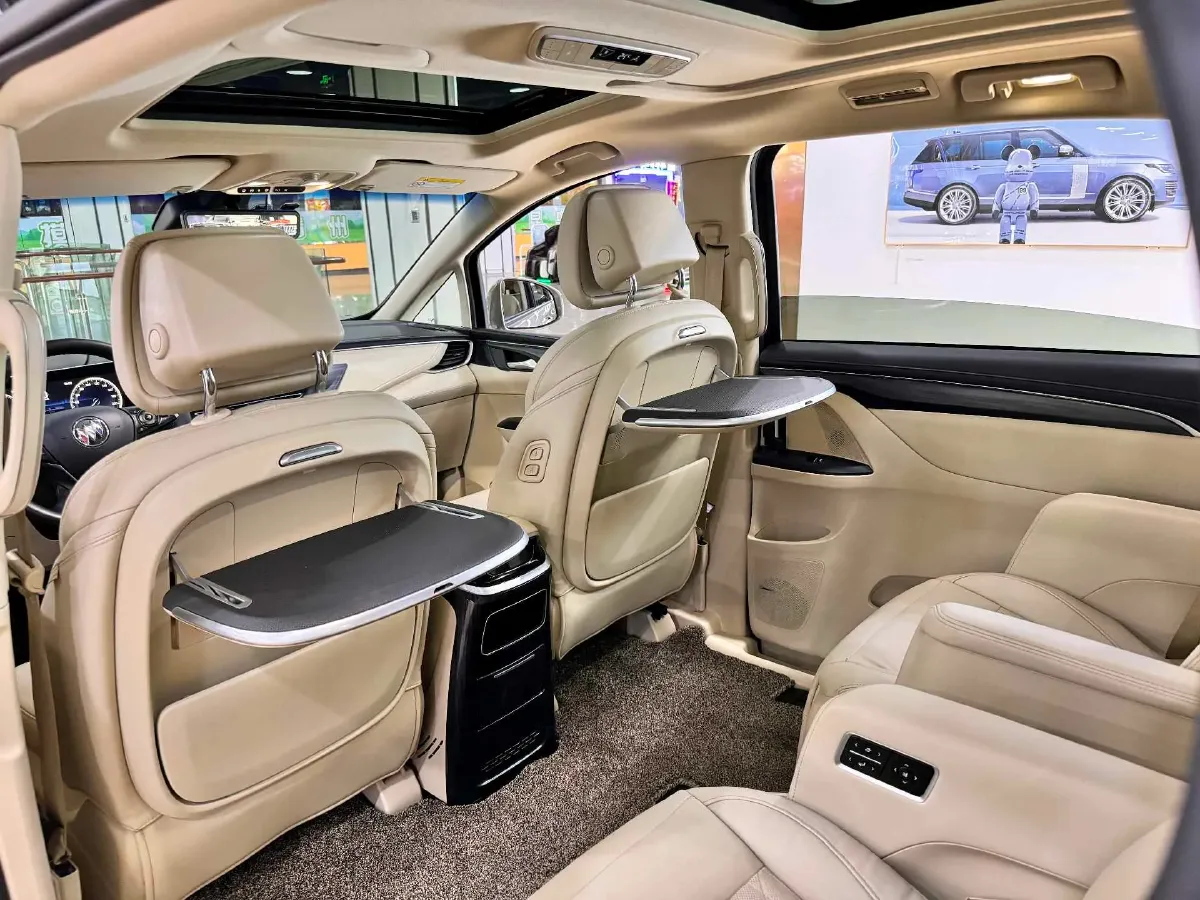 2023 Buick GL8 2.0T 237HP L4 9AT,autocango,china used car exporter,china ev exporter,chinese used car exporter,chinese used ev exporter