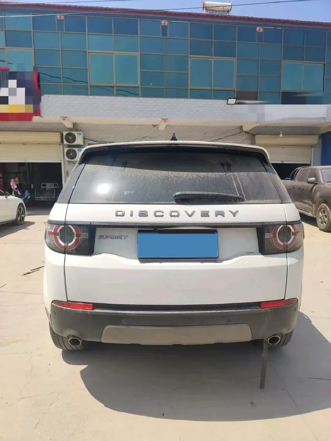 2018 Land Rover Discovery Sport 2.0T 241HP L4 9AT,autocango,china used car exporter,china ev exporter,chinese used car exporter,chinese used ev exporter
