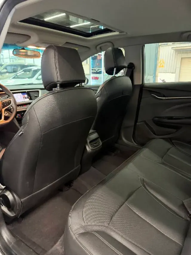 2020 Buick Encore 1.0T 125HP L3 6AT,autocango,china used car exporter,china ev exporter,chinese used car exporter,chinese used ev exporter