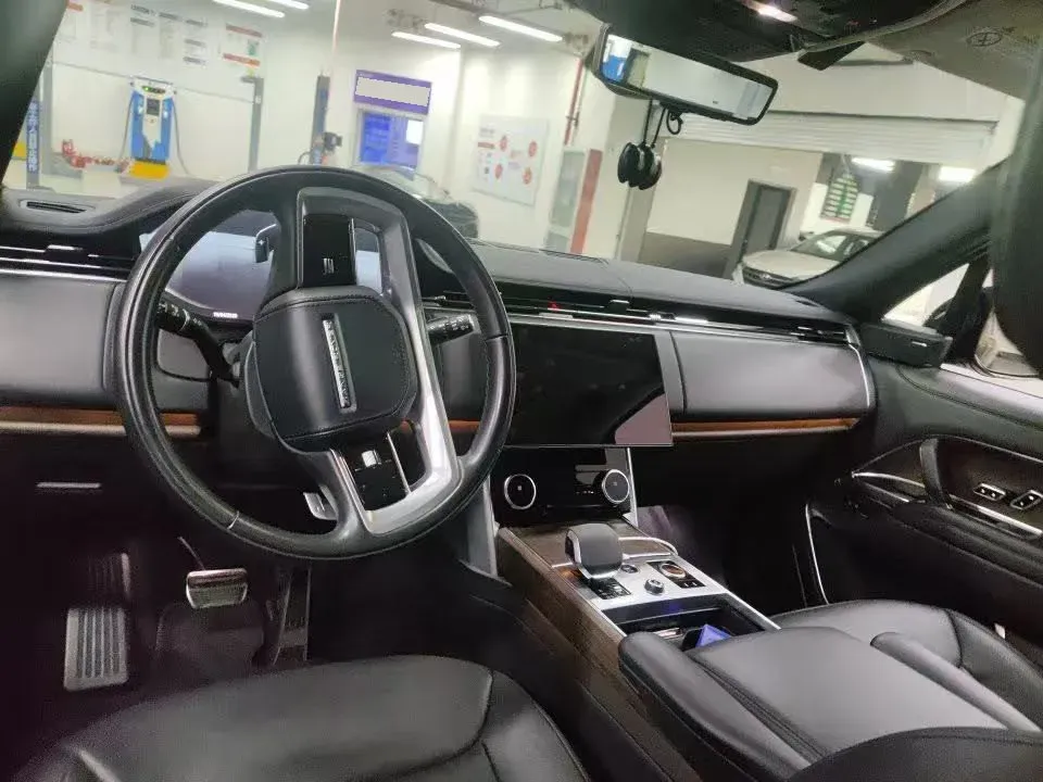 2023 Land Rover Range Rover 3.0T 360HP L6 8AT,autocango,china used car exporter,china ev exporter,chinese used car exporter,chinese used ev exporter