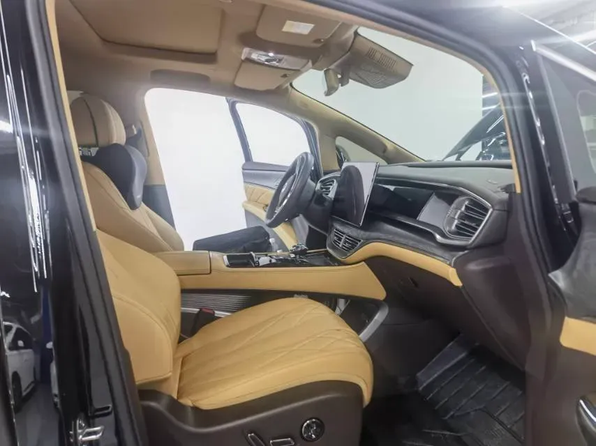 2025 Denza D9 1.5T 156HP L4 E-CVT PHEV 40KWH,autocango,china used car exporter,china ev exporter,chinese used car exporter,chinese used ev exporter