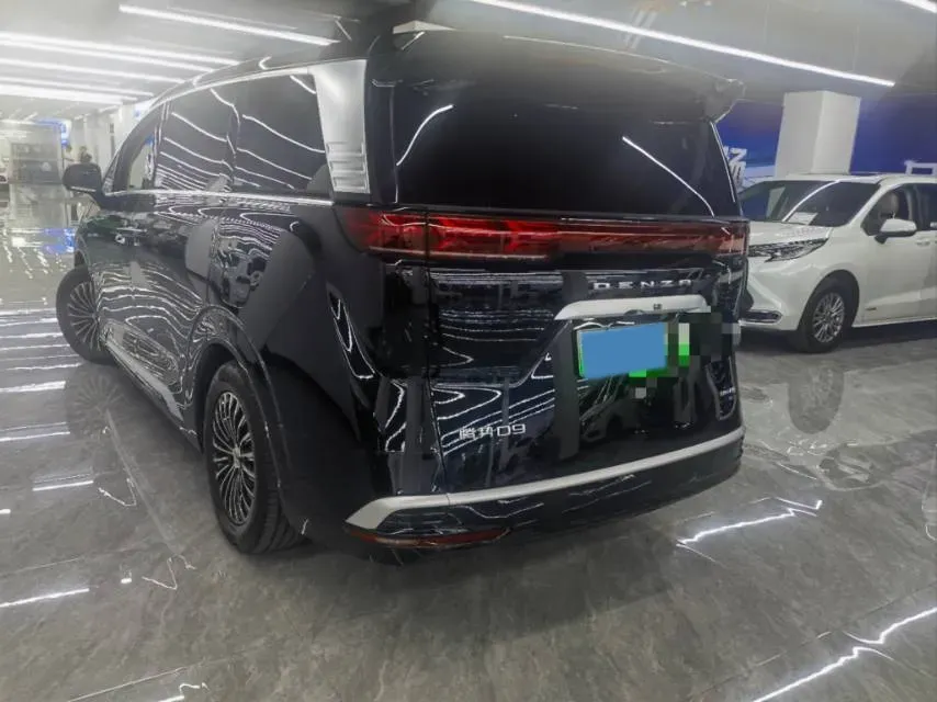 2025 Denza D9 1.5T 156HP L4 E-CVT PHEV 40KWH,autocango,china used car exporter,china ev exporter,chinese used car exporter,chinese used ev exporter