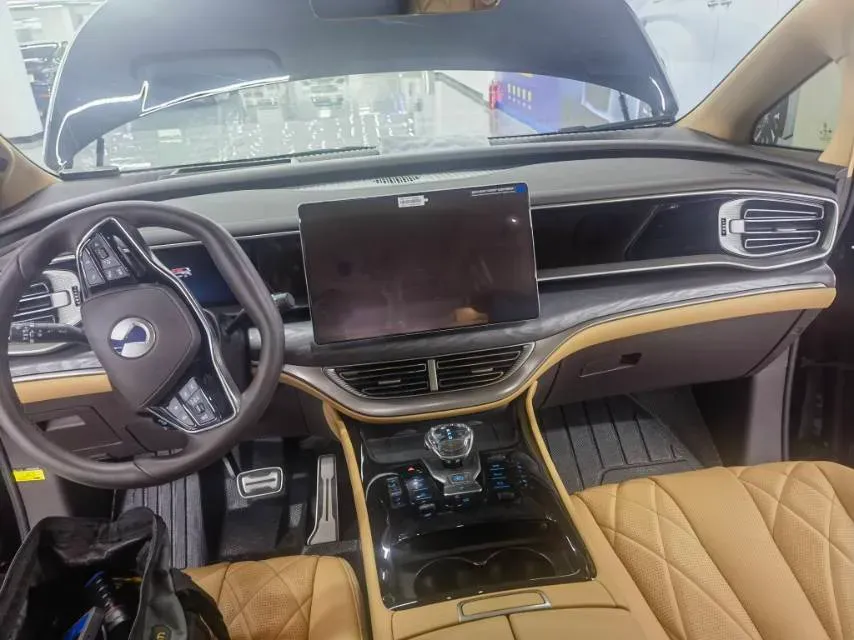 2025 Denza D9 1.5T 156HP L4 E-CVT PHEV 40KWH,autocango,china used car exporter,china ev exporter,chinese used car exporter,chinese used ev exporter