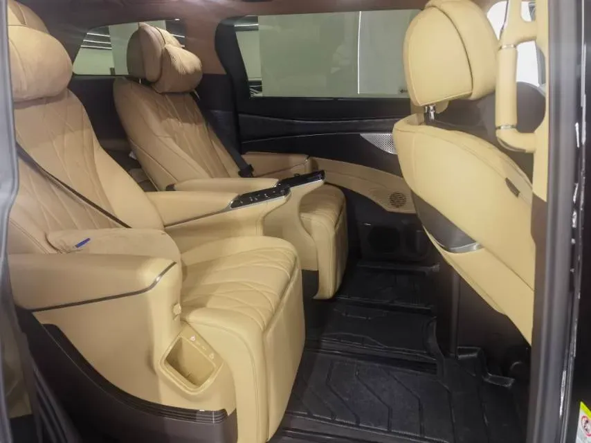 2025 Denza D9 1.5T 156HP L4 E-CVT PHEV 40KWH,autocango,china used car exporter,china ev exporter,chinese used car exporter,chinese used ev exporter