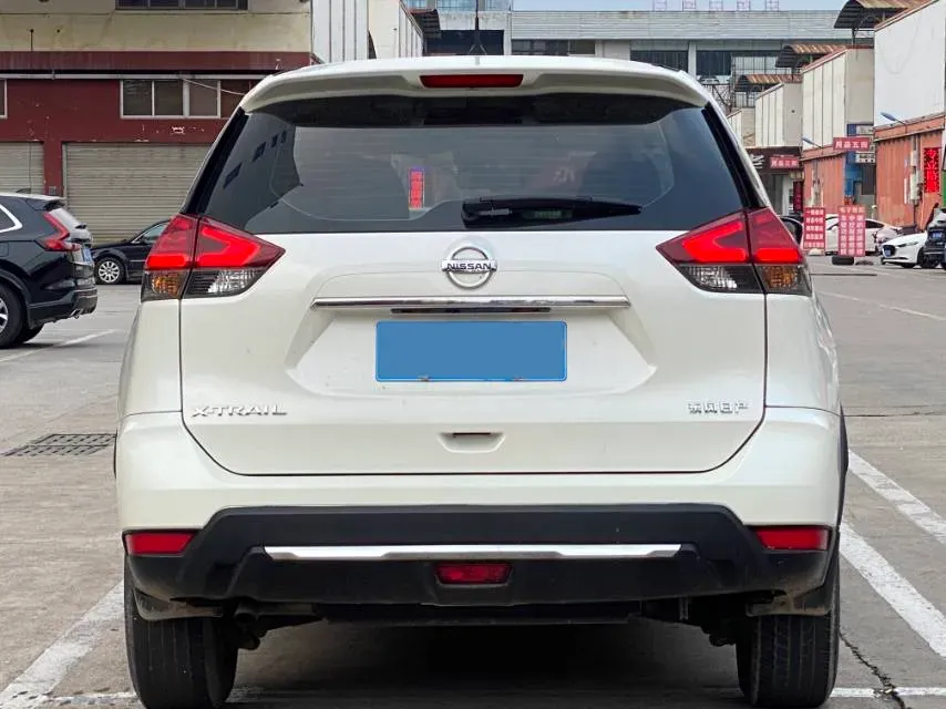 2020 Nissan X-Trail 2.0L 154HP L4 CVT,autocango,china used car exporter,china ev exporter,chinese used car exporter,chinese used ev exporter