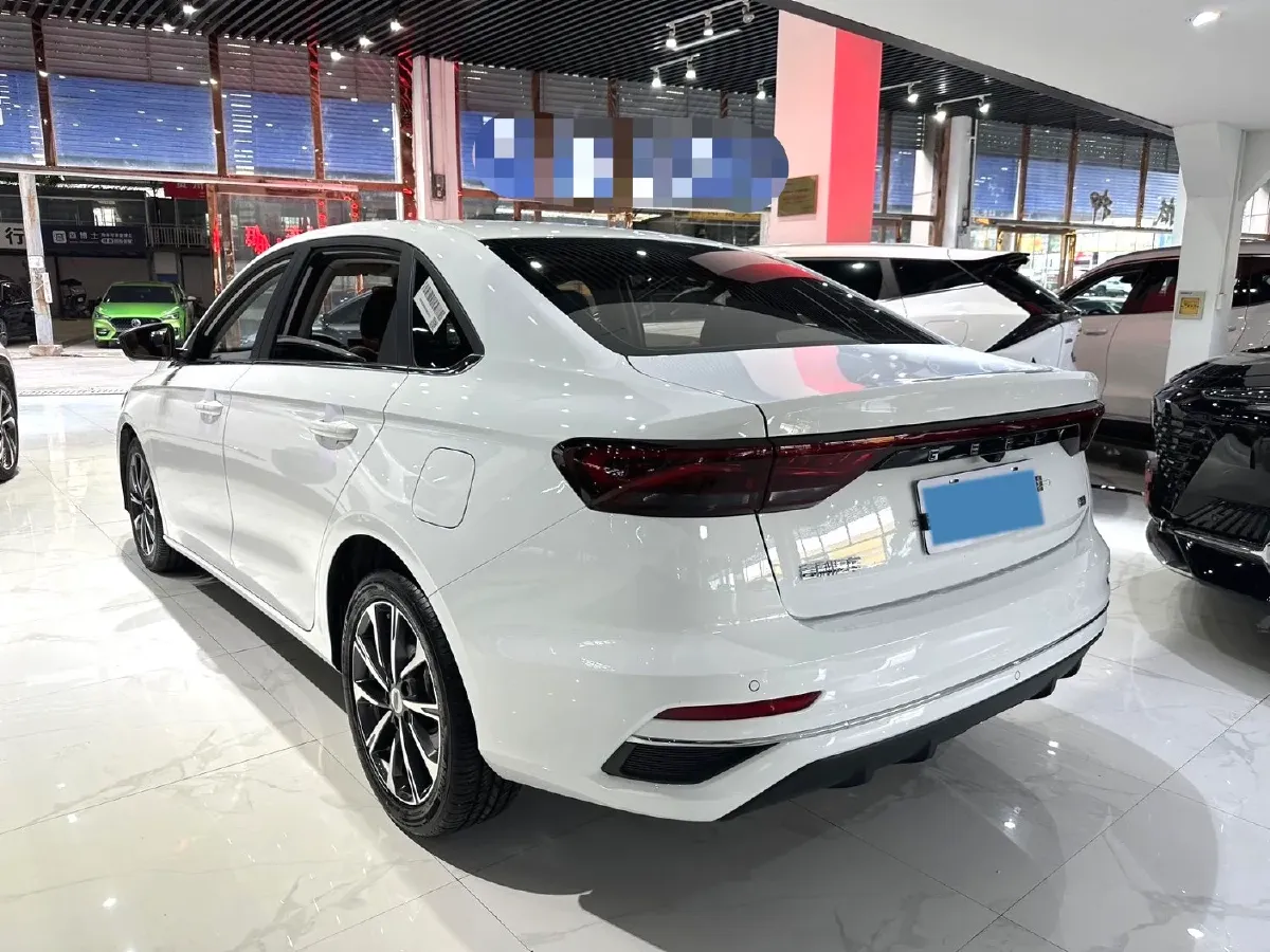 2025 Geely Emgrand 1.5L 127HP L4 CVT,autocango,china used car exporter,china ev exporter,chinese used car exporter,chinese used ev exporter
