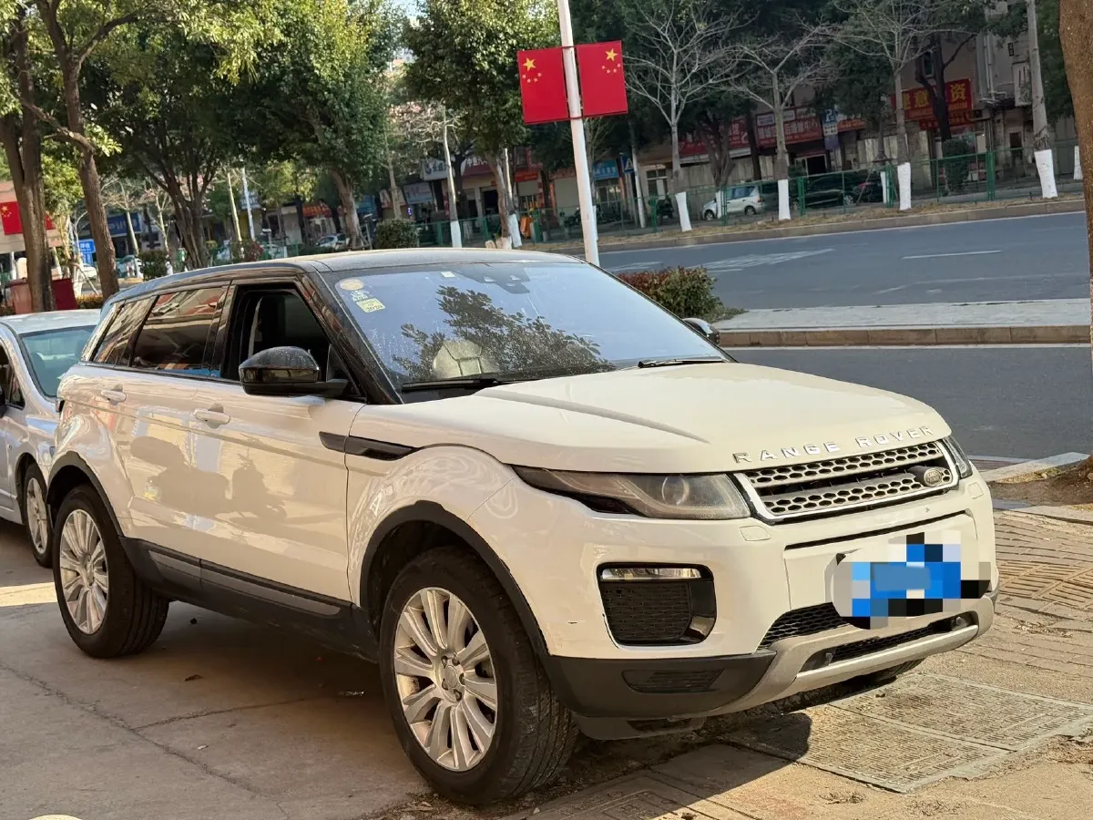 2018 Land Rover Range Rover Evoque 2.0T 241HP L4 9AT,autocango,china used car exporter,china ev exporter,chinese used car exporter,chinese used ev exporter