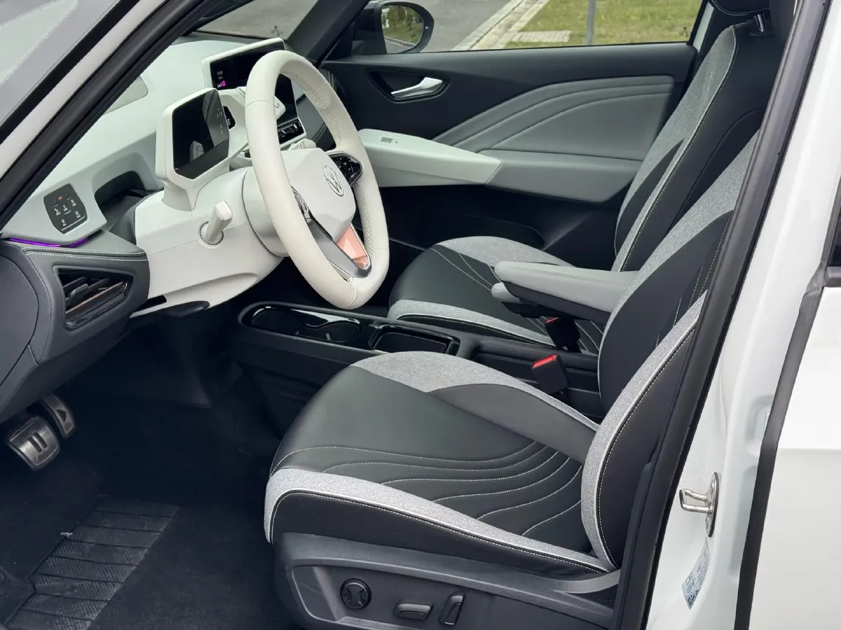 2024 MAXUS DaNa V1 BEV 62KWH,autocango,china used car exporter,china ev exporter,chinese used car exporter,chinese used ev exporter