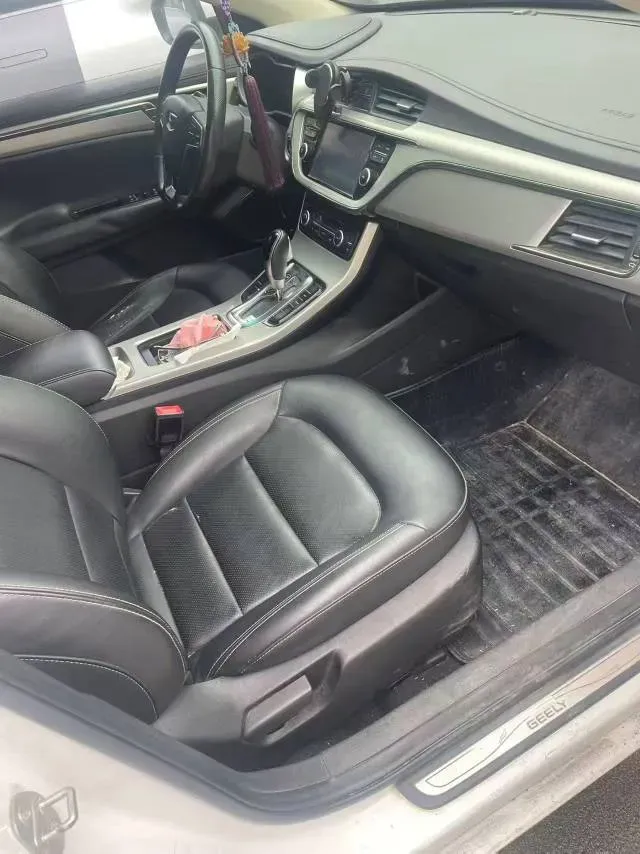 2019 Volkswagen Magotan 2.0T 186HP L4 7DCT,autocango,china used car exporter,china ev exporter,chinese used car exporter,chinese used ev exporter