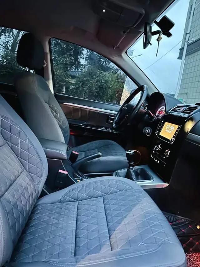 2016 Haval H5 Class 2.0T 190HP L4 6MT,autocango,china used car exporter,china ev exporter,chinese used car exporter,chinese used ev exporter