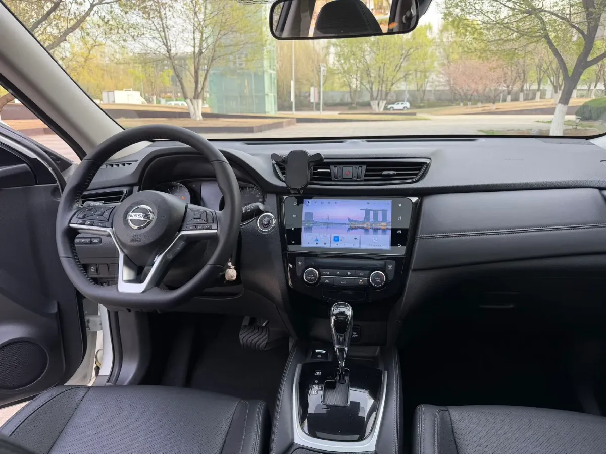 2022 Nissan X-Trail 2.0L 151HP L4 CVT,autocango,china used car exporter,china ev exporter,chinese used car exporter,chinese used ev exporter
