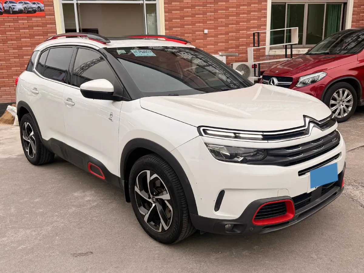 2019 Citroen C5 Aircross 1.8T 204HP L4 6AT,autocango,china used car exporter,china ev exporter,chinese used car exporter,chinese used ev exporter